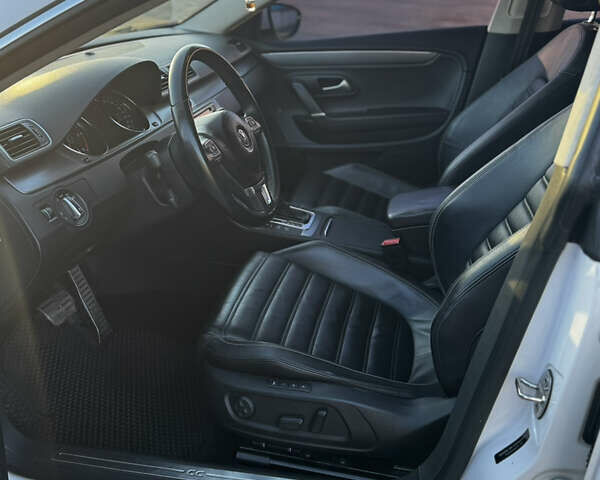 Белый Фольксваген CC / Passat CC, объемом двигателя 1.97 л и пробегом 199 тыс. км за 13500 $, фото 14 на Automoto.ua