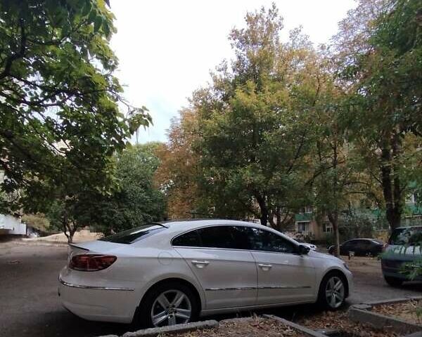 Белый Фольксваген CC / Passat CC, объемом двигателя 1.98 л и пробегом 144 тыс. км за 13000 $, фото 4 на Automoto.ua