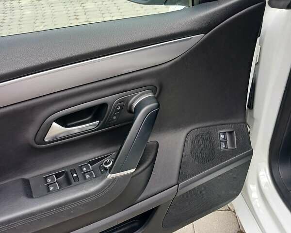 Белый Фольксваген CC / Passat CC, объемом двигателя 1.97 л и пробегом 154 тыс. км за 15450 $, фото 19 на Automoto.ua