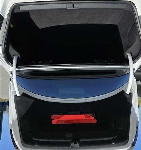 Белый Фольксваген CC / Passat CC, объемом двигателя 1.97 л и пробегом 72 тыс. км за 16750 $, фото 8 на Automoto.ua