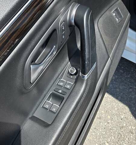 Белый Фольксваген CC / Passat CC, объемом двигателя 1.97 л и пробегом 72 тыс. км за 16750 $, фото 19 на Automoto.ua