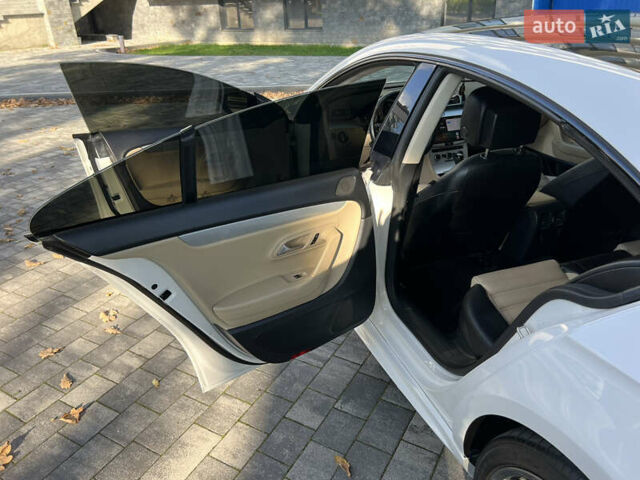 Білий Фольксваген CC / Passat CC, об'ємом двигуна 1.98 л та пробігом 231 тис. км за 12900 $, фото 23 на Automoto.ua