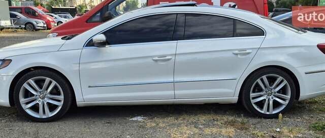 Білий Фольксваген CC / Passat CC, об'ємом двигуна 1.98 л та пробігом 201 тис. км за 12000 $, фото 3 на Automoto.ua