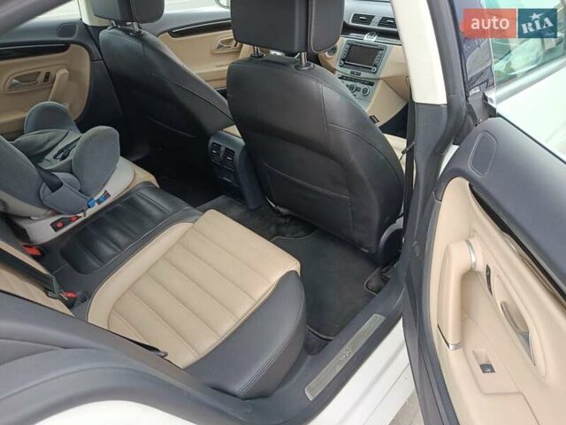 Белый Фольксваген CC / Passat CC, объемом двигателя 2 л и пробегом 152 тыс. км за 14300 $, фото 39 на Automoto.ua