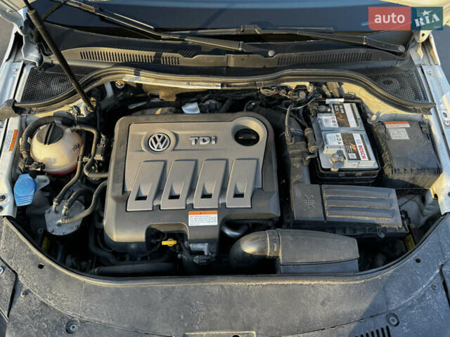 Белый Фольксваген CC / Passat CC, объемом двигателя 1.97 л и пробегом 199 тыс. км за 13500 $, фото 20 на Automoto.ua