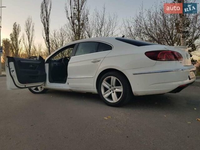 Белый Фольксваген CC / Passat CC, объемом двигателя 1.98 л и пробегом 189 тыс. км за 9900 $, фото 7 на Automoto.ua