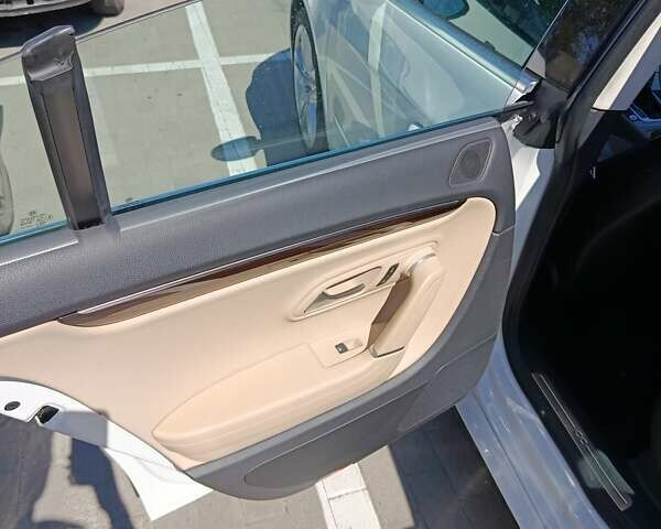 Белый Фольксваген CC / Passat CC, объемом двигателя 2 л и пробегом 152 тыс. км за 14300 $, фото 22 на Automoto.ua