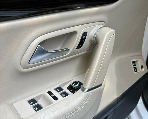 Белый Фольксваген CC / Passat CC, объемом двигателя 2 л и пробегом 256 тыс. км за 10200 $, фото 21 на Automoto.ua