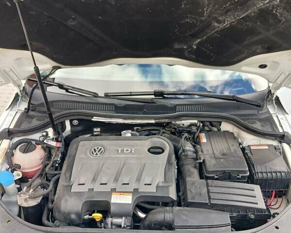 Белый Фольксваген CC / Passat CC, объемом двигателя 1.97 л и пробегом 154 тыс. км за 15450 $, фото 23 на Automoto.ua