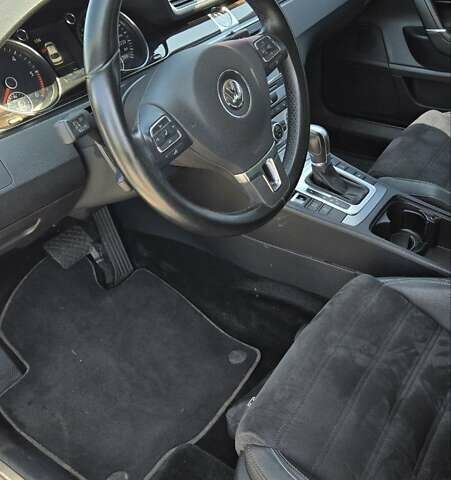 Белый Фольксваген CC / Passat CC, объемом двигателя 1.97 л и пробегом 72 тыс. км за 16750 $, фото 17 на Automoto.ua