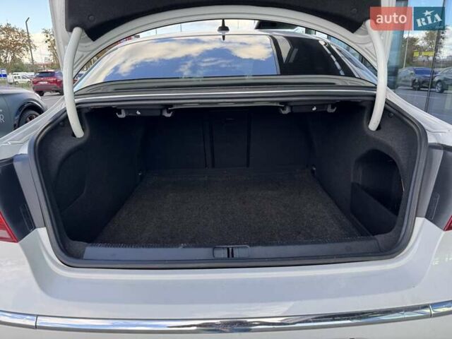 Белый Фольксваген CC / Passat CC, объемом двигателя 1.98 л и пробегом 159 тыс. км за 11500 $, фото 37 на Automoto.ua
