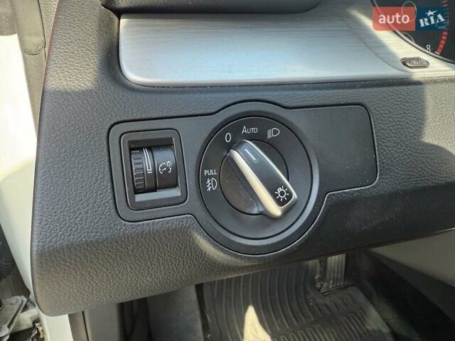Білий Фольксваген CC / Passat CC, об'ємом двигуна 1.98 л та пробігом 108 тис. км за 13290 $, фото 16 на Automoto.ua