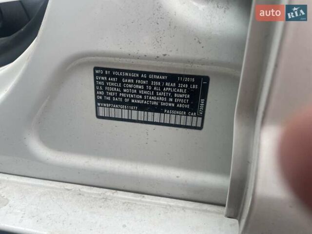 Белый Фольксваген CC / Passat CC, объемом двигателя 2 л и пробегом 190 тыс. км за 7500 $, фото 4 на Automoto.ua