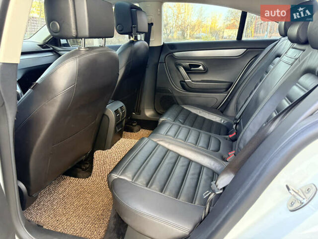 Білий Фольксваген CC / Passat CC, об'ємом двигуна 1.97 л та пробігом 178 тис. км за 14700 $, фото 10 на Automoto.ua