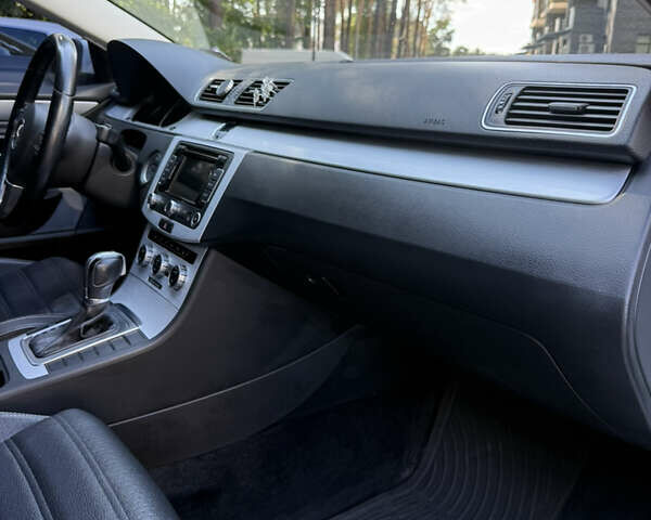 Белый Фольксваген CC / Passat CC, объемом двигателя 1.98 л и пробегом 105 тыс. км за 13500 $, фото 7 на Automoto.ua