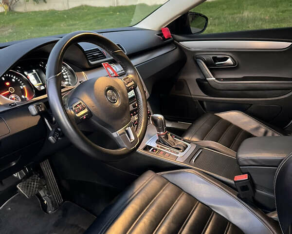 Белый Фольксваген CC / Passat CC, объемом двигателя 1.97 л и пробегом 147 тыс. км за 15299 $, фото 10 на Automoto.ua