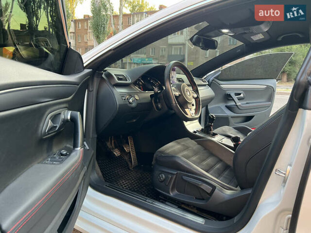 Белый Фольксваген CC / Passat CC, объемом двигателя 1.97 л и пробегом 81 тыс. км за 17500 $, фото 15 на Automoto.ua