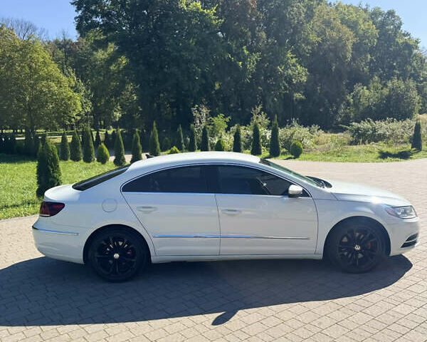 Белый Фольксваген CC / Passat CC, объемом двигателя 2 л и пробегом 207 тыс. км за 13950 $, фото 16 на Automoto.ua