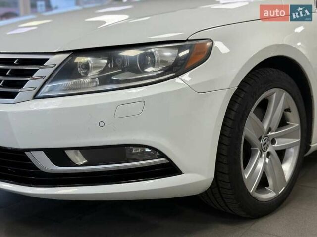 Белый Фольксваген CC / Passat CC, объемом двигателя 1.98 л и пробегом 146 тыс. км за 13990 $, фото 4 на Automoto.ua
