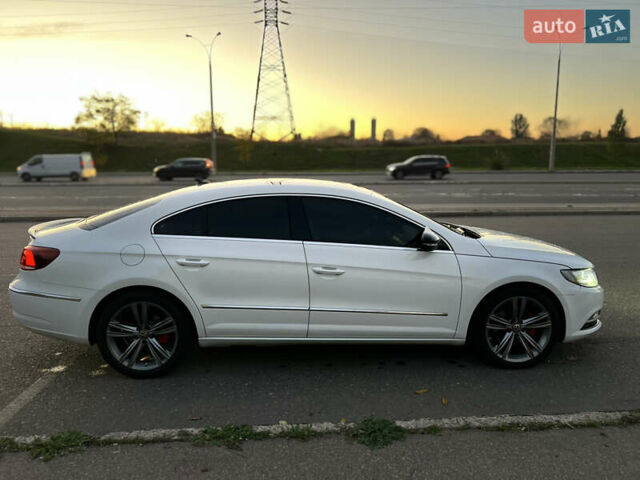 Белый Фольксваген CC / Passat CC, объемом двигателя 1.97 л и пробегом 147 тыс. км за 15299 $, фото 7 на Automoto.ua
