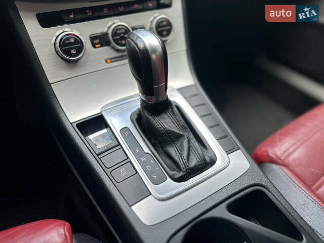 Фольксваген CC / Passat CC 2015 в Могилев-Подольском на Automoto.ua Белый Фольксваген CC / Passat CC, объемом двигателя 1.98 л и пробегом 209 тыс. км за 11500 $, фото 44 на Automoto.ua