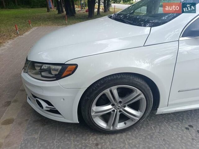 Белый Фольксваген CC / Passat CC, объемом двигателя 2 л и пробегом 131 тыс. км за 12850 $, фото 2 на Automoto.ua