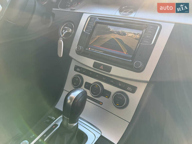 Белый Фольксваген CC / Passat CC, объемом двигателя 2 л и пробегом 73 тыс. км за 12500 $, фото 9 на Automoto.ua