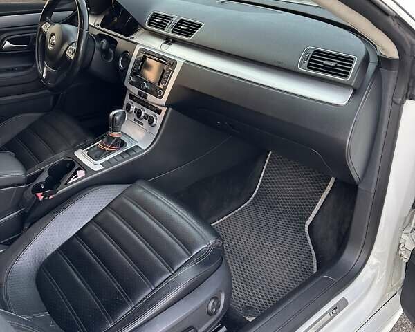 Белый Фольксваген CC / Passat CC, объемом двигателя 1.98 л и пробегом 206 тыс. км за 11500 $, фото 21 на Automoto.ua