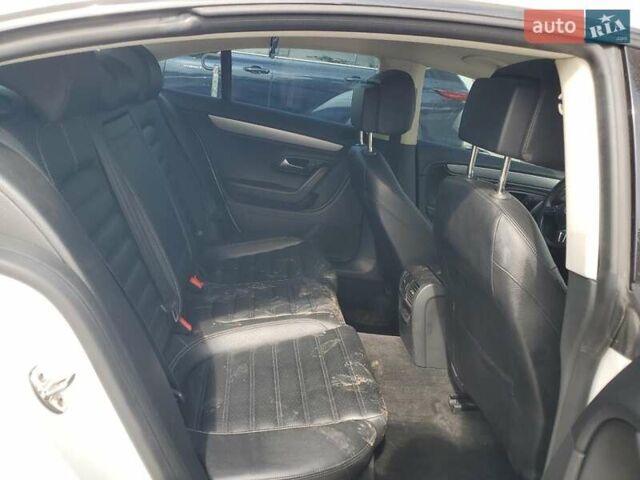 Фольксваген CC / Passat CC 2015 в Львове на Automoto.ua Белый Фольксваген CC / Passat CC, объемом двигателя 1.98 л и пробегом 191 тыс. км за 2000 $, фото 9 на Automoto.ua