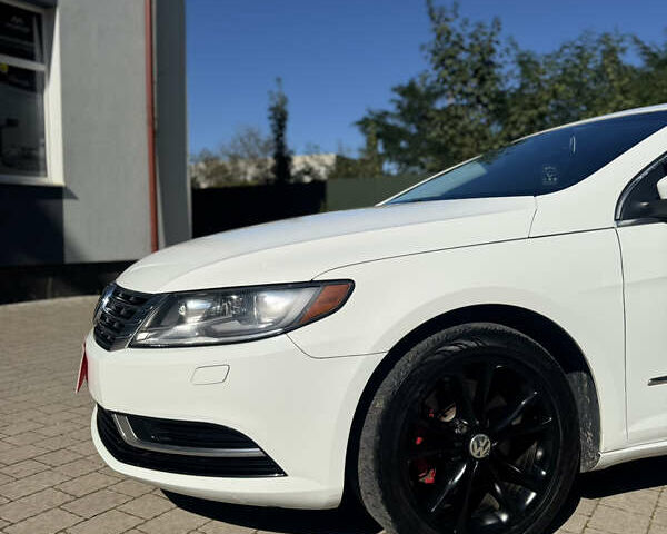 Белый Фольксваген CC / Passat CC, объемом двигателя 2 л и пробегом 207 тыс. км за 13950 $, фото 17 на Automoto.ua