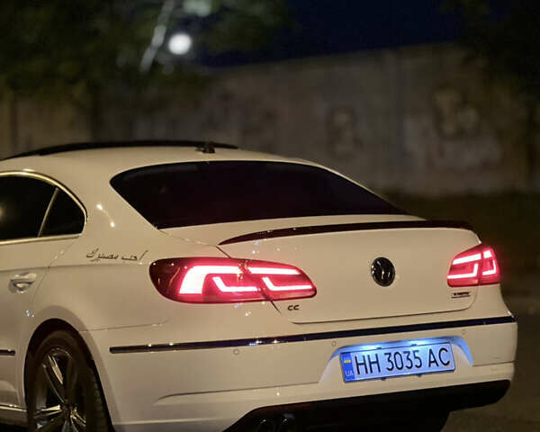 Фольксваген CC / Passat CC 2015 в Одессе на Automoto.ua Белый Фольксваген CC / Passat CC, объемом двигателя 1.97 л и пробегом 147 тыс. км за 15299 $, фото 17 на Automoto.ua