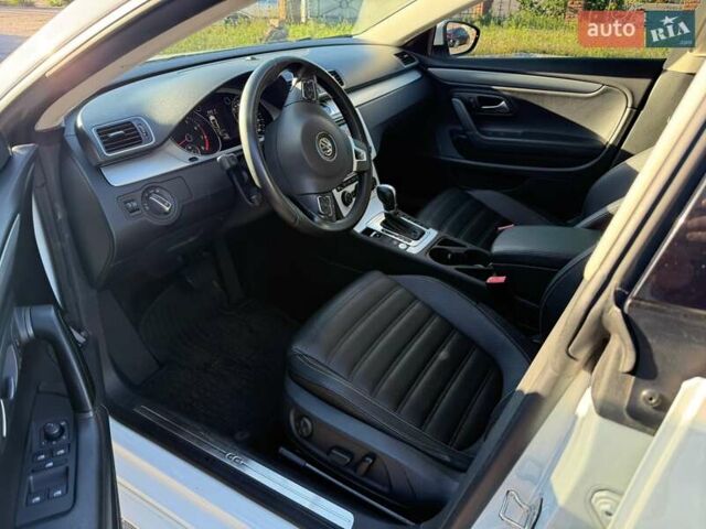 Белый Фольксваген CC / Passat CC, объемом двигателя 2 л и пробегом 73 тыс. км за 12500 $, фото 1 на Automoto.ua