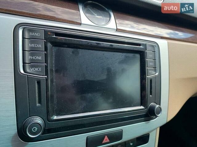 Белый Фольксваген CC / Passat CC, объемом двигателя 2 л и пробегом 77 тыс. км за 15490 $, фото 20 на Automoto.ua