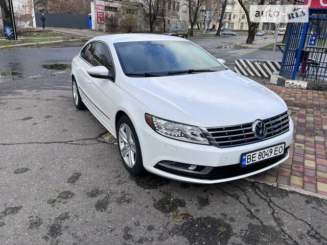 Білий Фольксваген CC / Passat CC, об'ємом двигуна 1.98 л та пробігом 87 тис. км за 15200 $, фото 1 на Automoto.ua