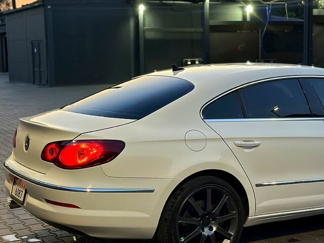 Белый Фольксваген CC, объемом двигателя 2 л и пробегом 285 тыс. км за 9500 $, фото 9 на Automoto.ua