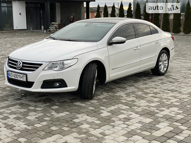 Білий Фольксваген CC / Passat CC, об'ємом двигуна 2 л та пробігом 370 тис. км за 10500 $, фото 2 на Automoto.ua