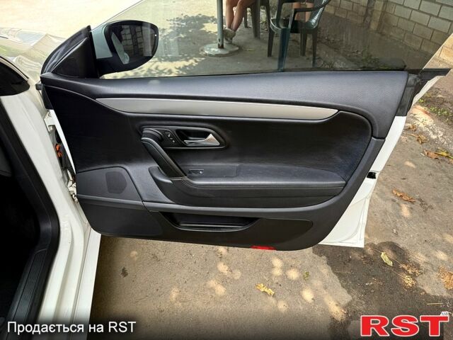 Белый Фольксваген CC, объемом двигателя 2 л и пробегом 230 тыс. км за 8700 $, фото 4 на Automoto.ua