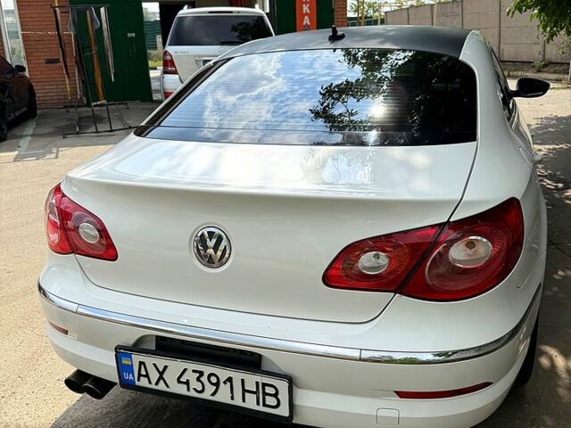 Белый Фольксваген CC, объемом двигателя 2 л и пробегом 230 тыс. км за 8700 $, фото 2 на Automoto.ua