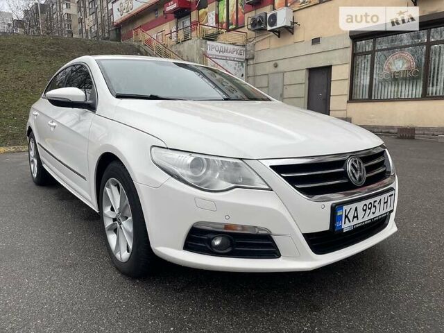 Білий Фольксваген CC / Passat CC, об'ємом двигуна 1.8 л та пробігом 220 тис. км за 8500 $, фото 1 на Automoto.ua