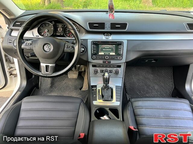Білий Фольксваген CC, об'ємом двигуна 2 л та пробігом 237 тис. км за 9700 $, фото 11 на Automoto.ua