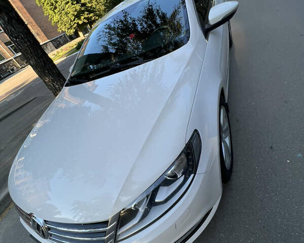 Белый Фольксваген CC / Passat CC, объемом двигателя 2 л и пробегом 185 тыс. км за 14000 $, фото 6 на Automoto.ua