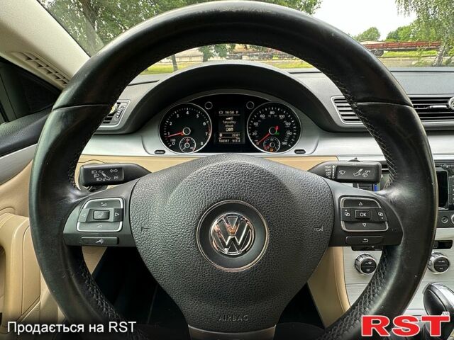 Белый Фольксваген CC, объемом двигателя 2 л и пробегом 168 тыс. км за 12300 $, фото 8 на Automoto.ua