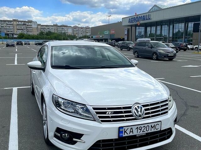 Белый Фольксваген CC, объемом двигателя 2 л и пробегом 217 тыс. км за 11700 $, фото 1 на Automoto.ua