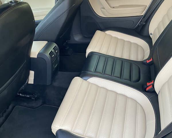 Белый Фольксваген CC / Passat CC, объемом двигателя 2 л и пробегом 93 тыс. км за 17000 $, фото 7 на Automoto.ua