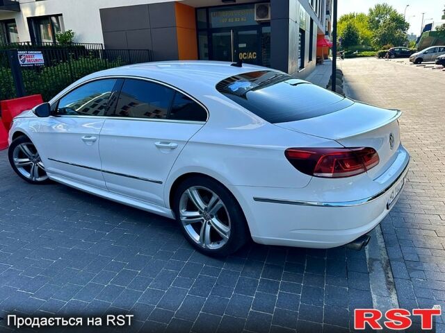 Белый Фольксваген CC, объемом двигателя 2 л и пробегом 190 тыс. км за 12000 $, фото 2 на Automoto.ua