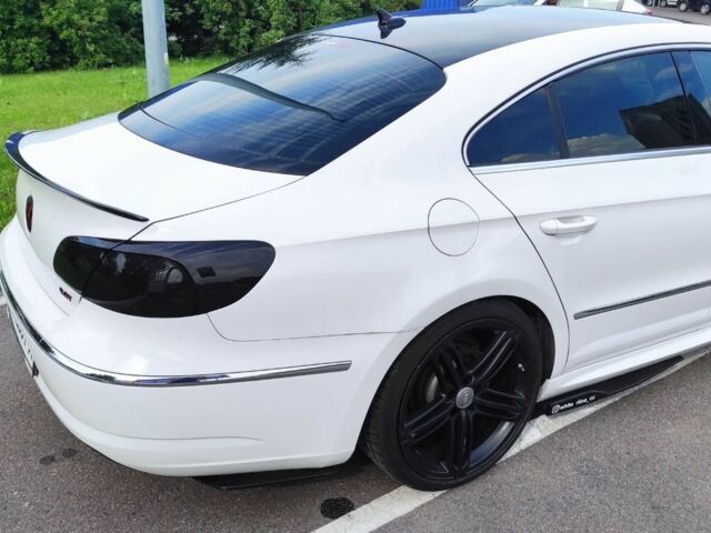 Белый Фольксваген CC / Passat CC, объемом двигателя 2 л и пробегом 124 тыс. км за 9600 $, фото 8 на Automoto.ua