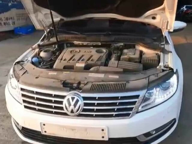 Білий Фольксваген CC / Passat CC, об'ємом двигуна 2 л та пробігом 134 тис. км за 7185 $, фото 3 на Automoto.ua