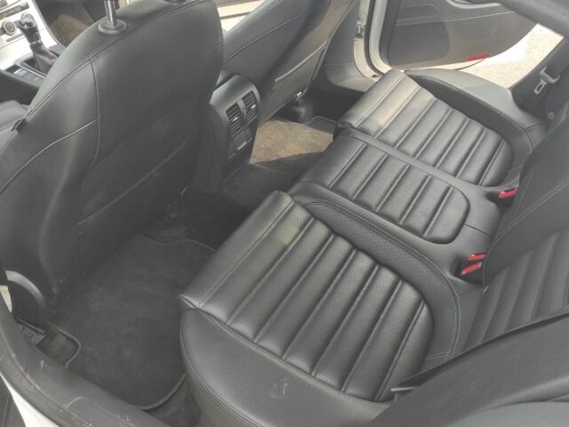 Белый Фольксваген CC / Passat CC, объемом двигателя 2 л и пробегом 124 тыс. км за 9600 $, фото 18 на Automoto.ua