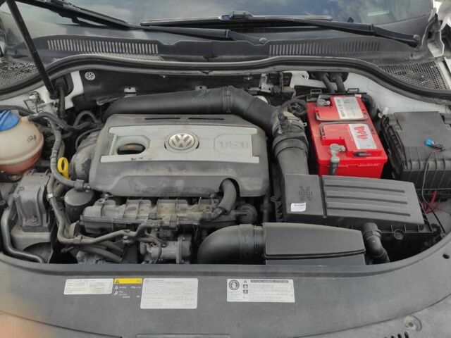 Белый Фольксваген CC / Passat CC, объемом двигателя 2 л и пробегом 124 тыс. км за 9600 $, фото 21 на Automoto.ua