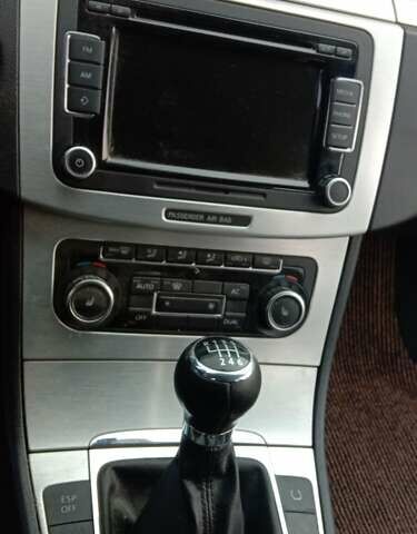 Бежевый Фольксваген CC / Passat CC, объемом двигателя 1.8 л и пробегом 195 тыс. км за 8900 $, фото 2 на Automoto.ua